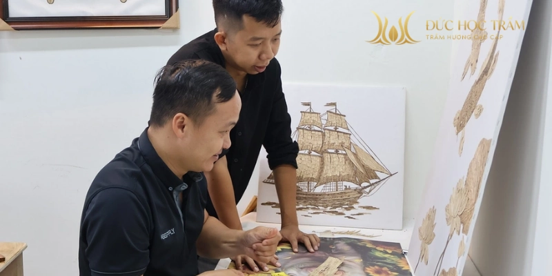 Chất liệu yếu tố nền tảng quyết định giá trị tranh trầm hương